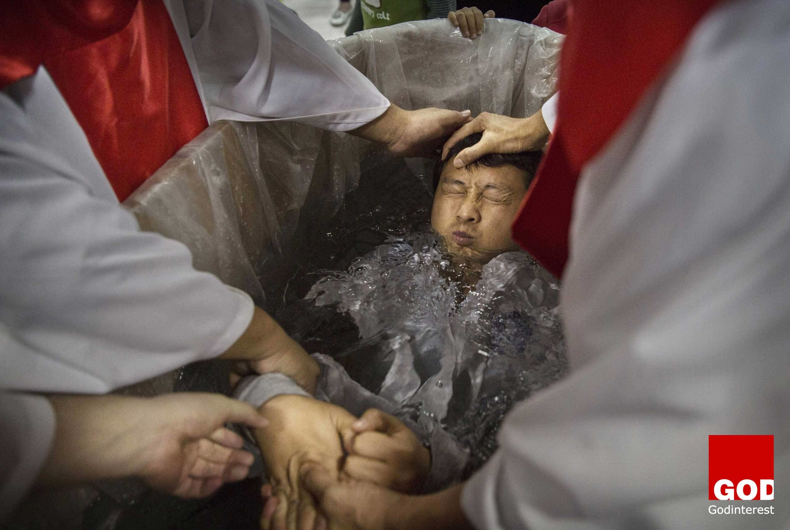 China's Christians Practice Their Faith in Underground Churches